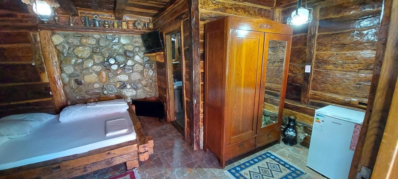 Satul Traditional Runcu  Εξωτερικό φωτογραφία